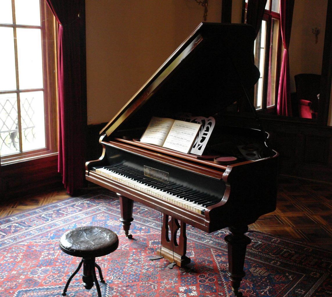 types of pianos